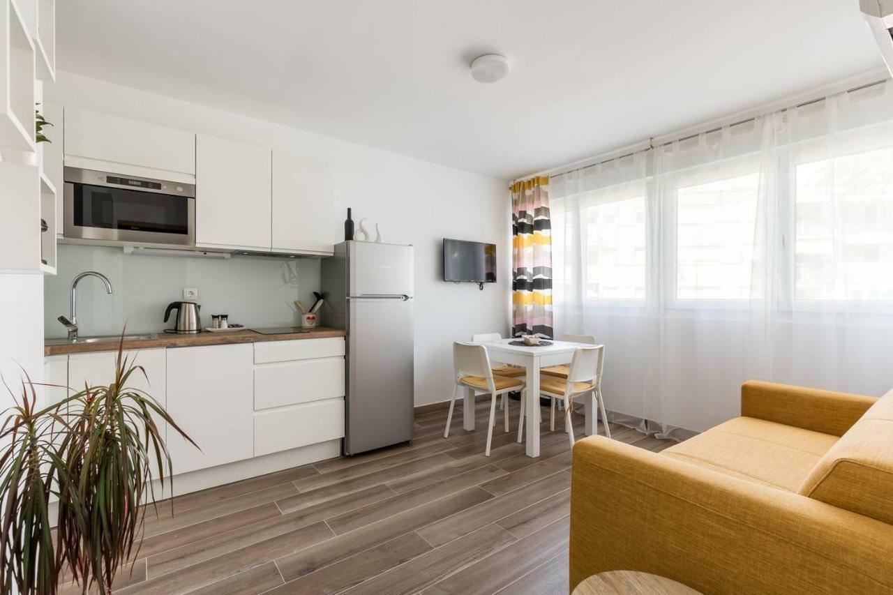 Apartments Cezar Split Buitenkant foto